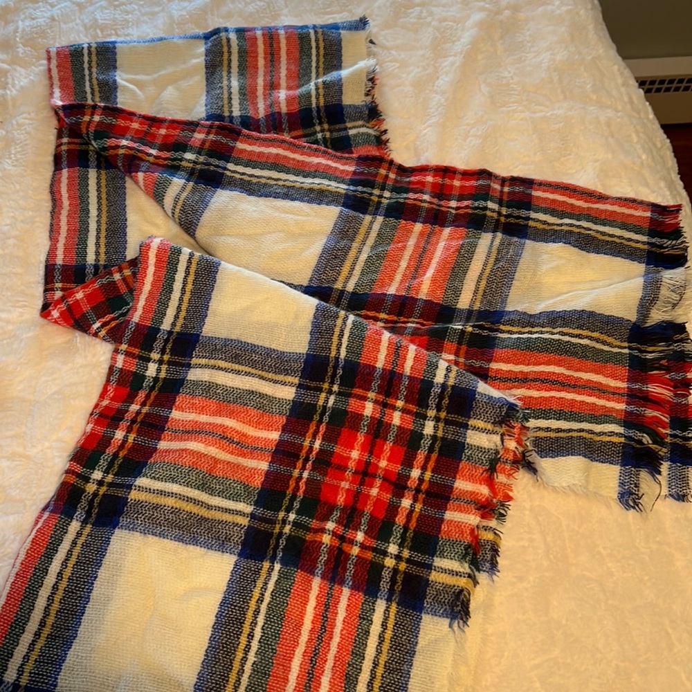 Old Navy blanket scarf